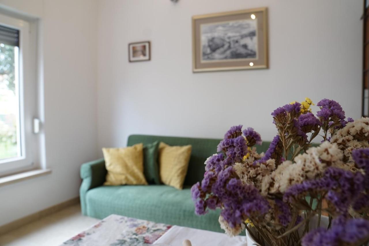 PUY Apartment Flora מראה חיצוני תמונה
